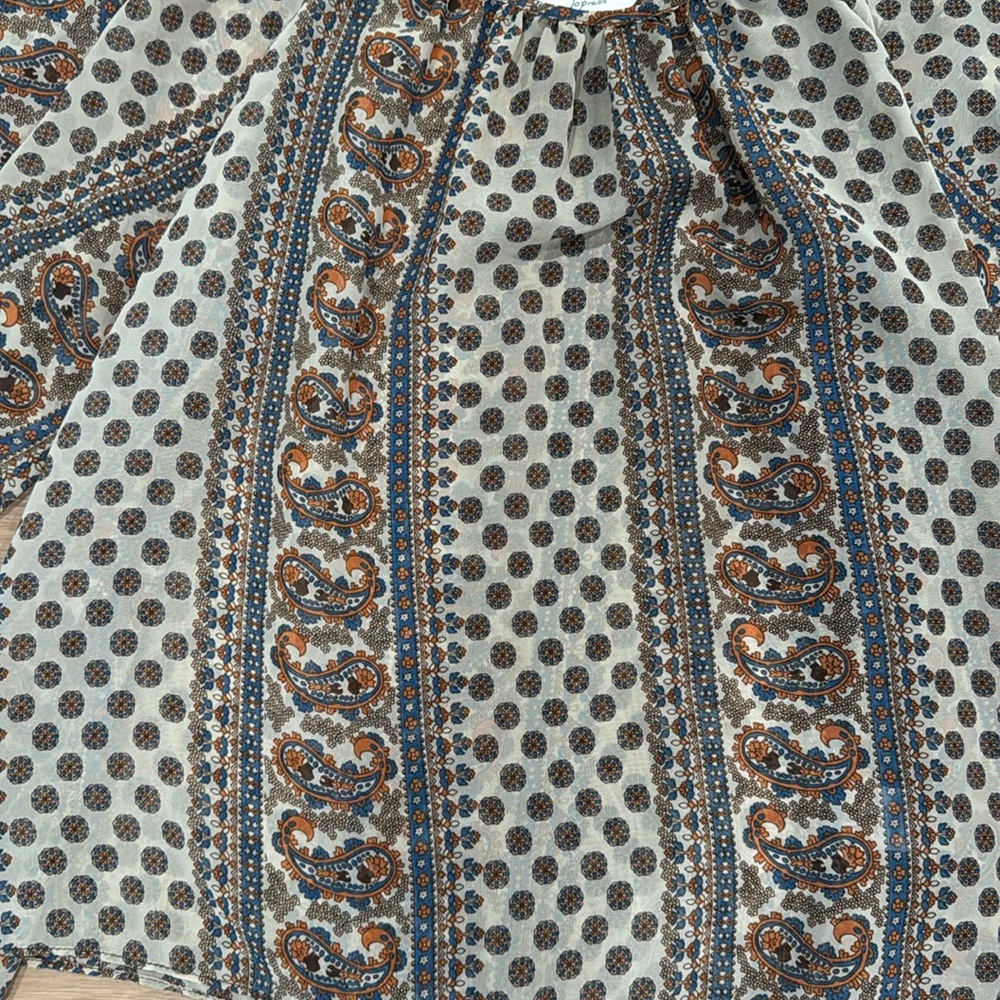 Soprano sheer pattern top - Picture 2 of 3